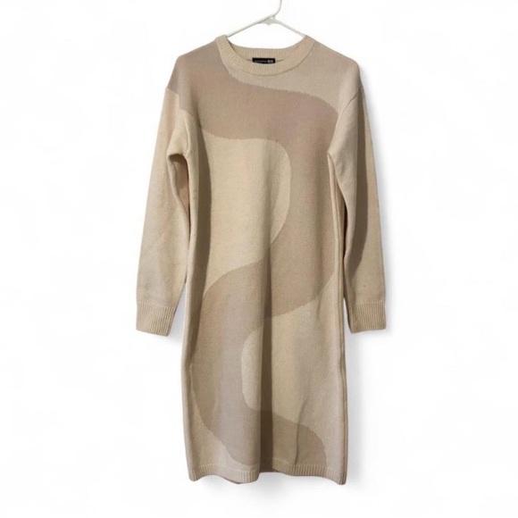 Marimekko Dresses & Skirts - Marimekko Beige and Cream Long Sleeve Dress